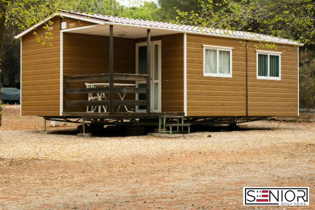 Mobile Homes vs. Tiny Houses for Retirees